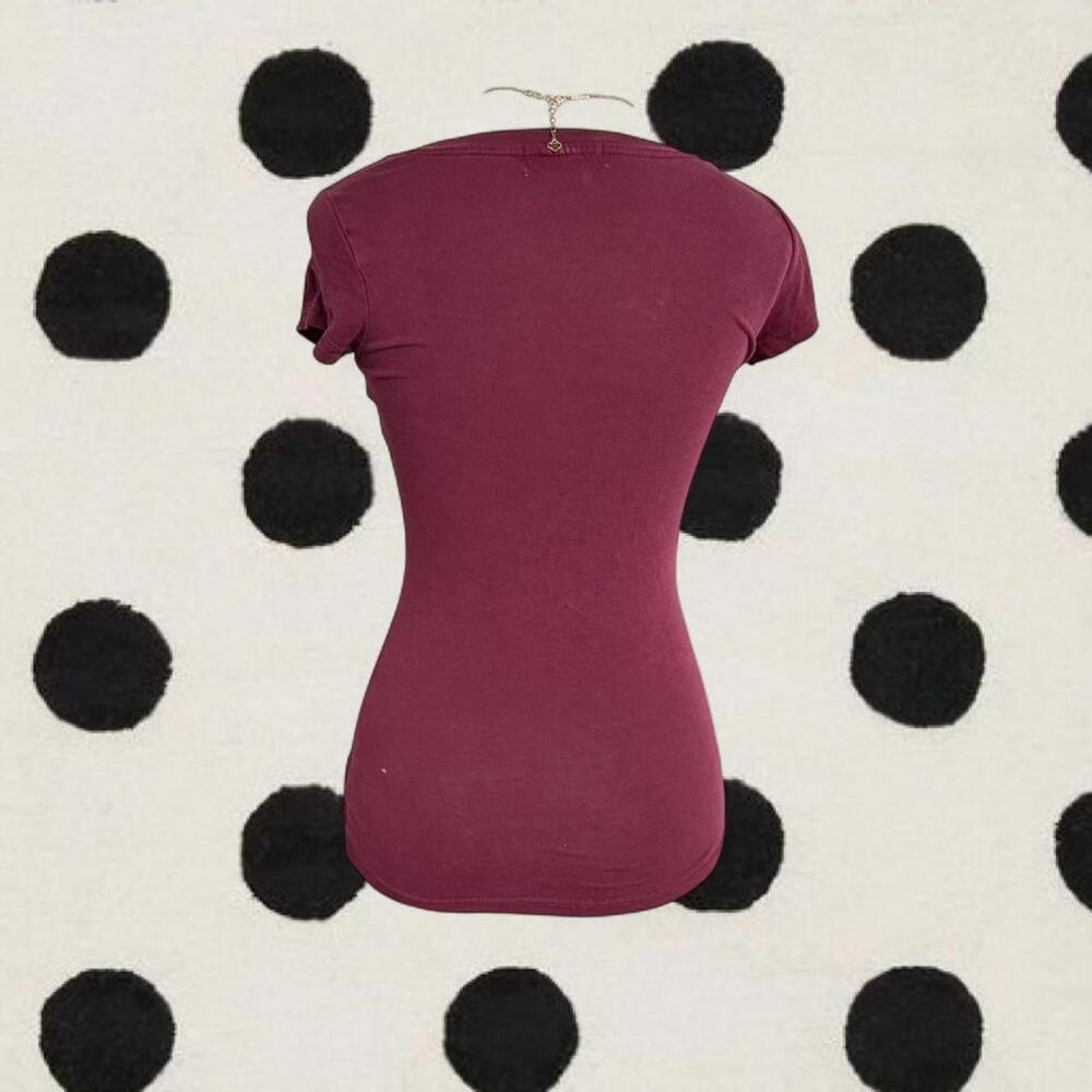 Burgundy Short Sleeve Fitted 95% Cotton Layering Staple Piece Womens Size Small - Picture 2 of 6